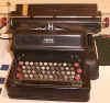 IBM Electric Hektowriter OM.JPG (20964 bytes)